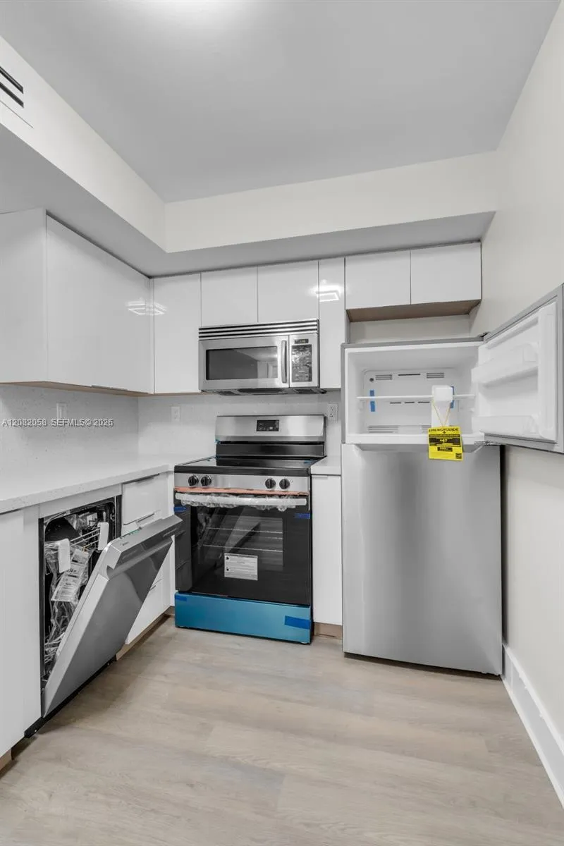 15495 Miami Lakeway N #101 Miami Lakes, FL 33014