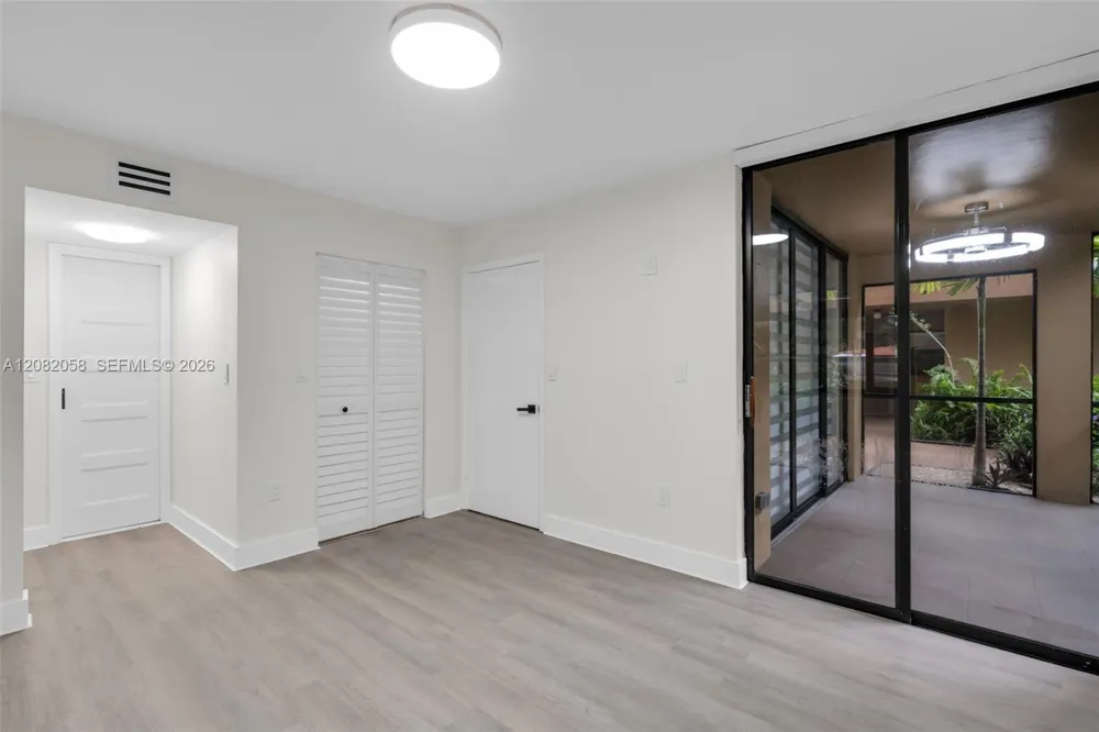15495 Miami Lakeway N #101 Miami Lakes, FL 33014