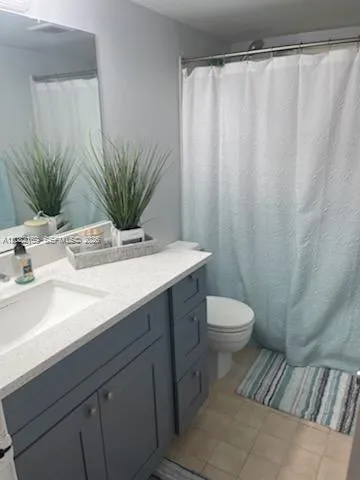 2671 Riverside Dr #7 Coral Springs, FL 33065