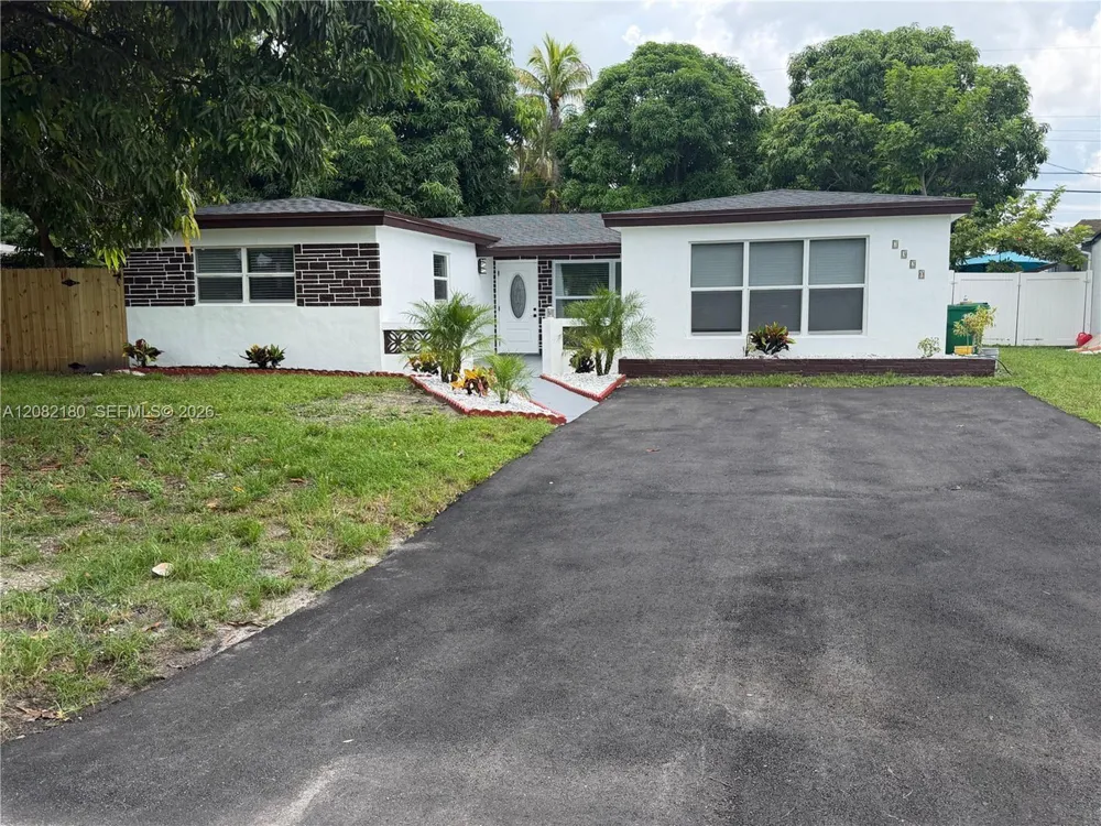 7320 Shalimar St Miramar, FL 33023