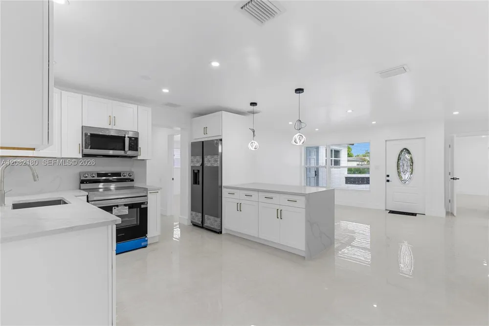 7320 Shalimar St Miramar, FL 33023