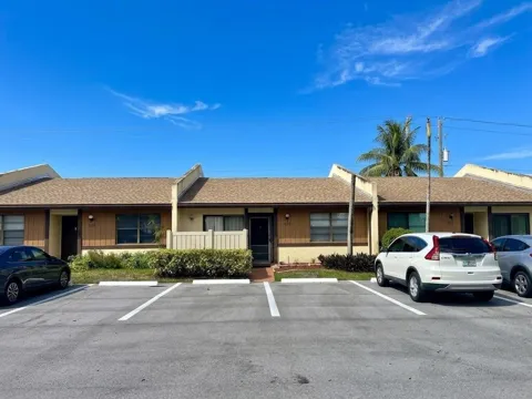 535 BANKS ROAD #2-521