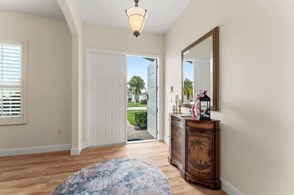 531 SW Lake Manatee Way Port St. Lucie, FL 34986