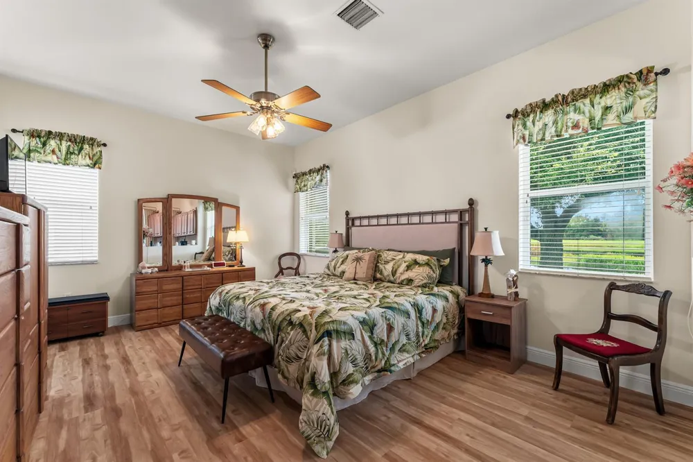 531 SW Lake Manatee Way Port St. Lucie, FL 34986