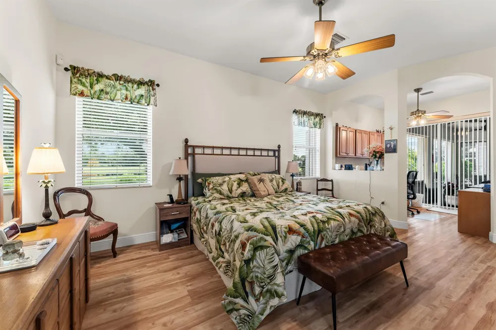 531 SW Lake Manatee Way Port St. Lucie, FL 34986