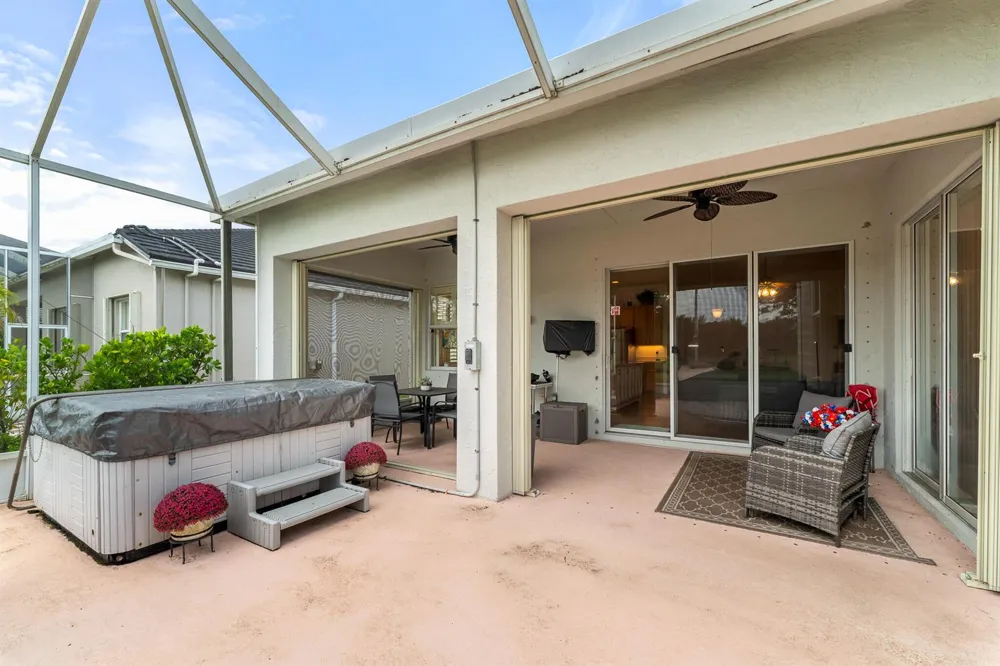 531 SW Lake Manatee Way Port St. Lucie, FL 34986