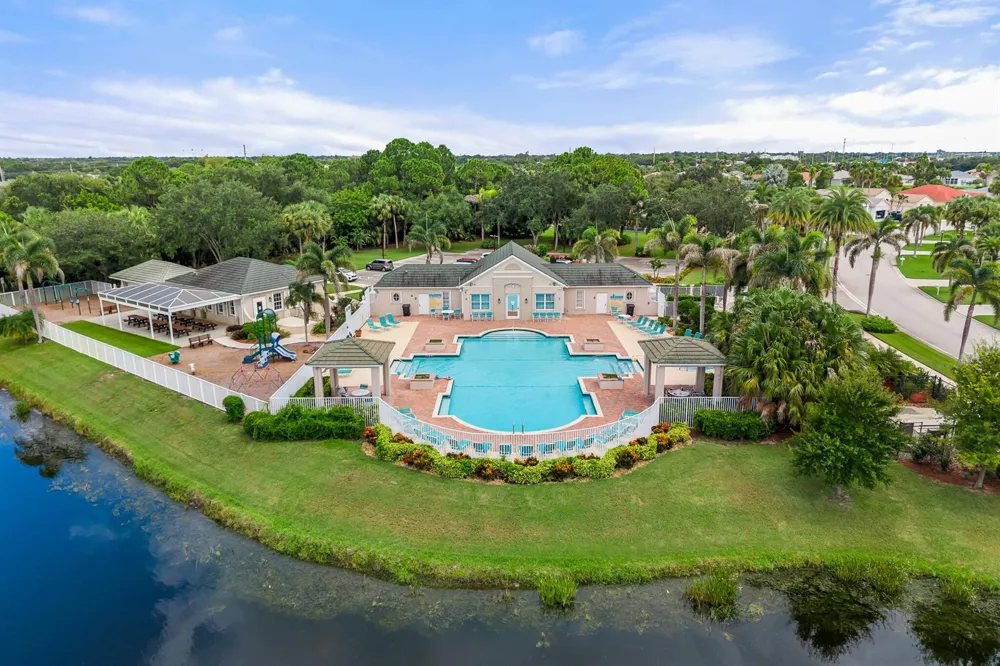 531 SW Lake Manatee Way Port St. Lucie, FL 34986