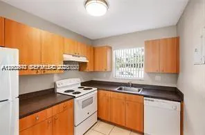 4841 NW 9th Dr #4841 Plantation, FL 33317