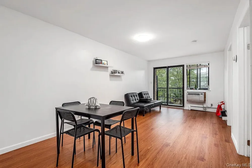 86-20 57th Road Elmhurst, NY 11373