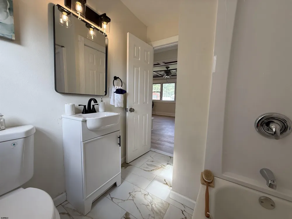 6314 Lance Ave Mays Landing, NJ 08330