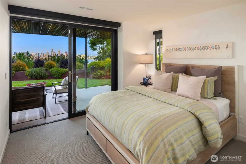 1502 Palm Avenue SW Seattle, WA 98116