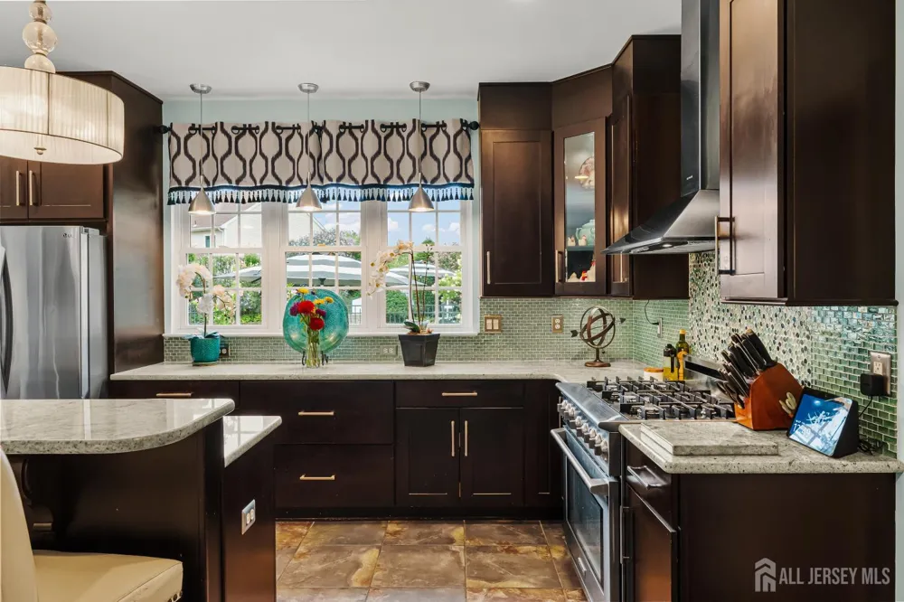 31 Woodstown Drive Freehold, NJ 07728