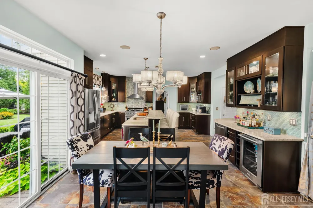 31 Woodstown Drive Freehold, NJ 07728
