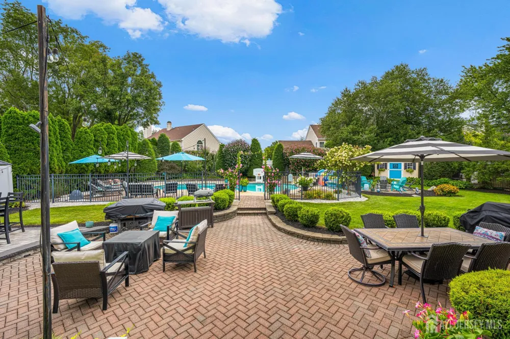 31 Woodstown Drive Freehold, NJ 07728