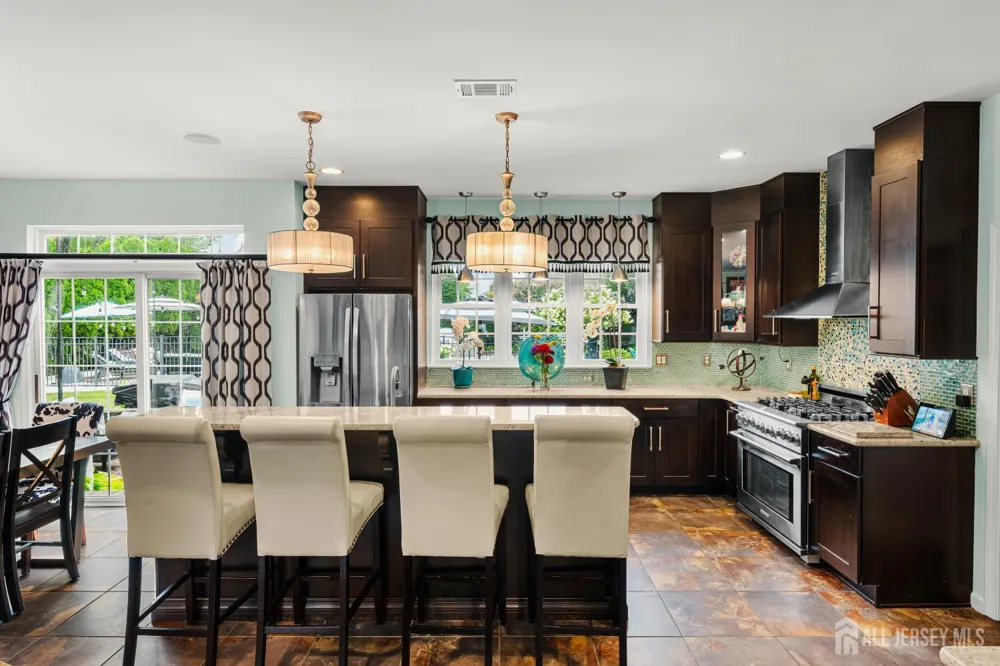 31 Woodstown Drive Freehold, NJ 07728