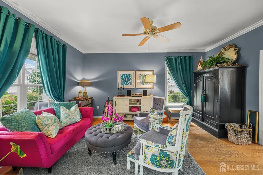 31 Woodstown Drive Freehold, NJ 07728