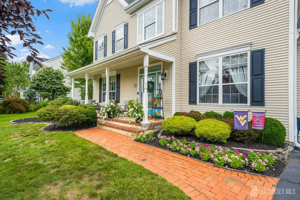 31 Woodstown Drive Freehold, NJ 07728