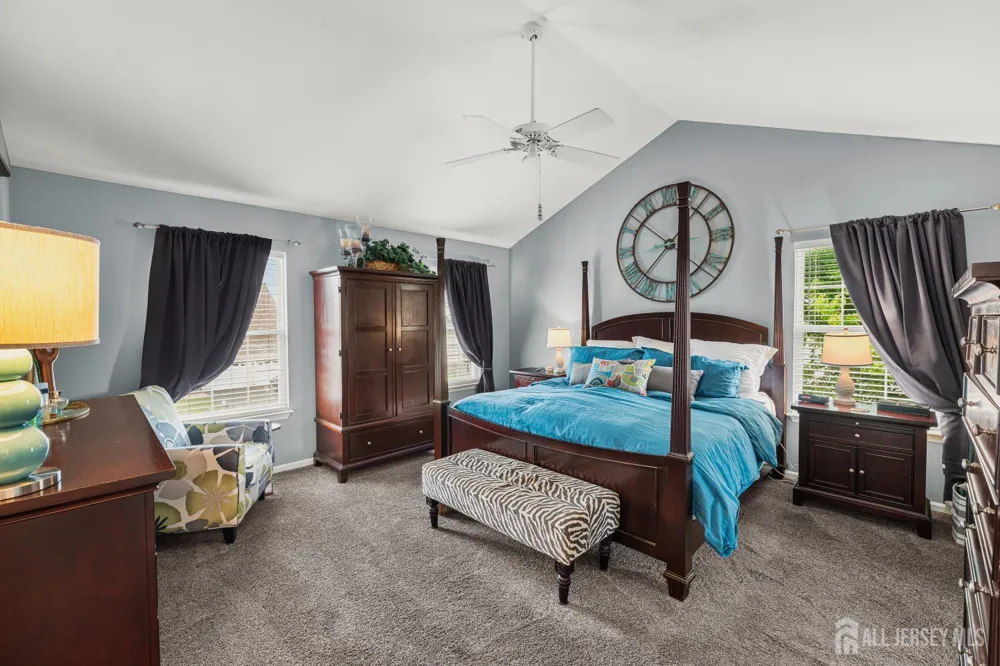 31 Woodstown Drive Freehold, NJ 07728