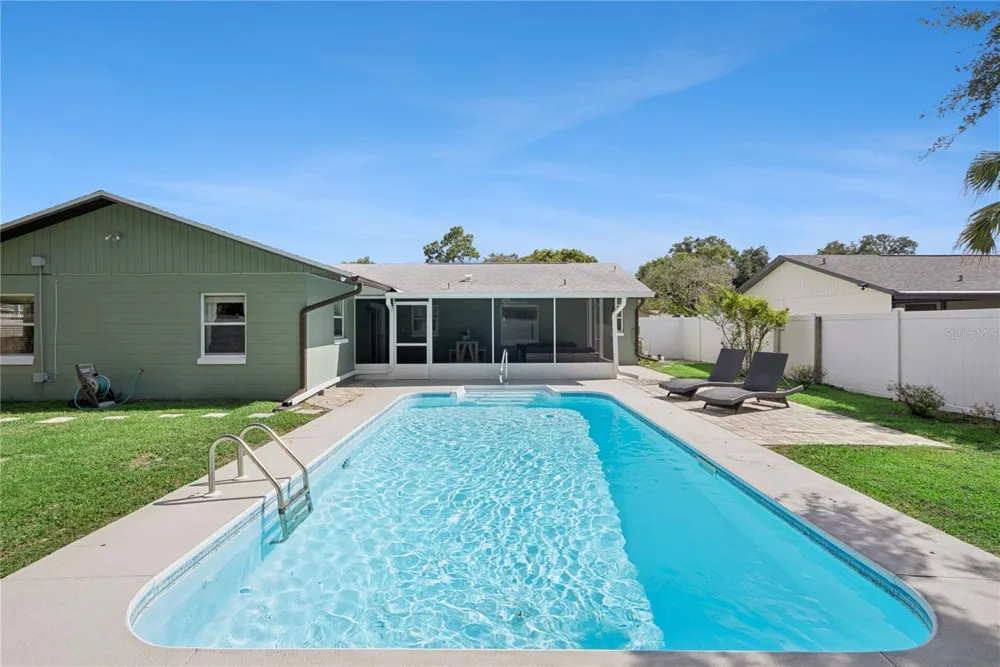 3020 NICHOLSON DRIVE Winter Park, FL 32792