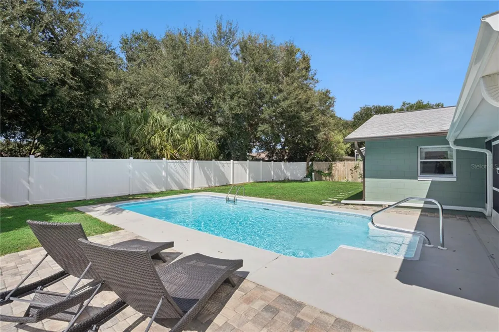 3020 NICHOLSON DRIVE Winter Park, FL 32792