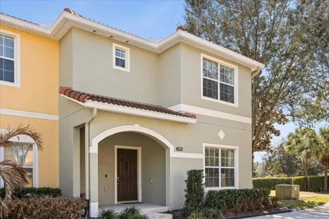 8990 CUBAN PALM ROAD