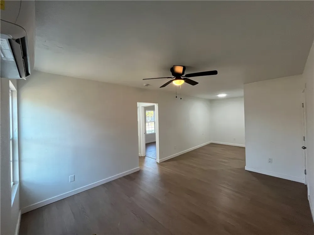 1507 10th Street Corpus Christi, TX 78404