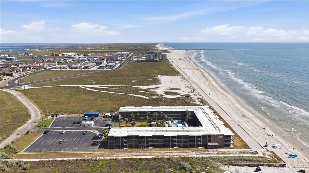 15340 Leeward Drive #306 Corpus Christi, TX 78418