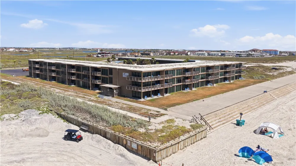 15340 Leeward Drive #306 Corpus Christi, TX 78418