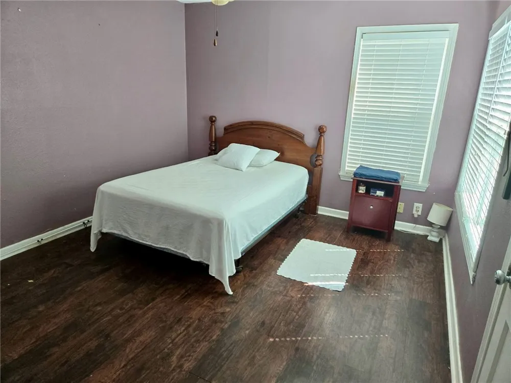 1034 Harrison Corpus Christi, TX 78404