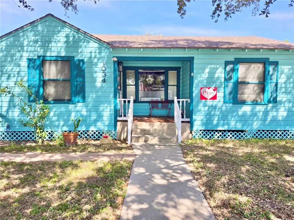 1034 Harrison Corpus Christi, TX 78404