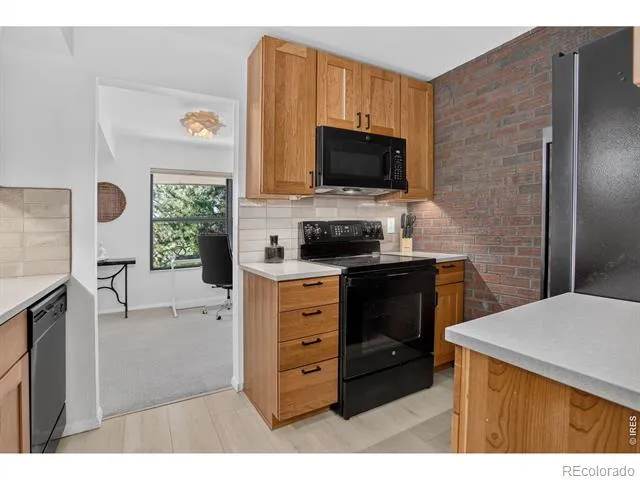 500 Manhattan Drive #D10 Boulder, CO 80303