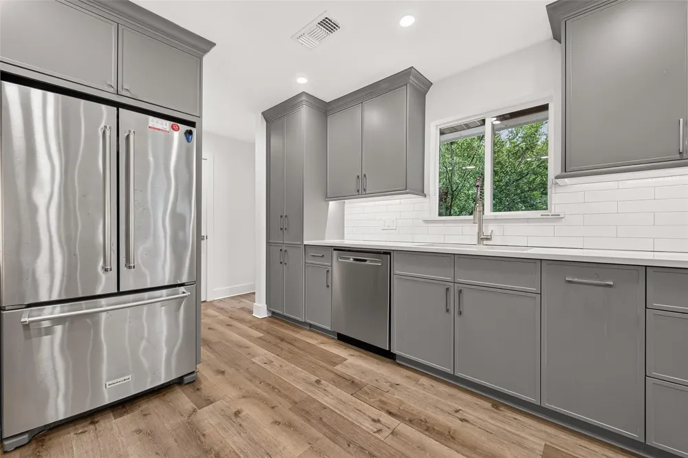 10819 Oasis Drive Houston, TX 77096