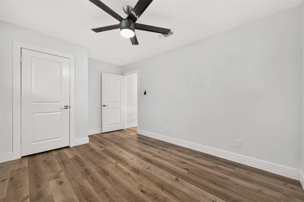 10819 Oasis Drive Houston, TX 77096