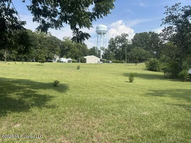 220 W Batson Avenue Wiggins, MS 39577
