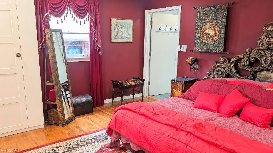 201 S Main Street Mount Gilead, NC 27306