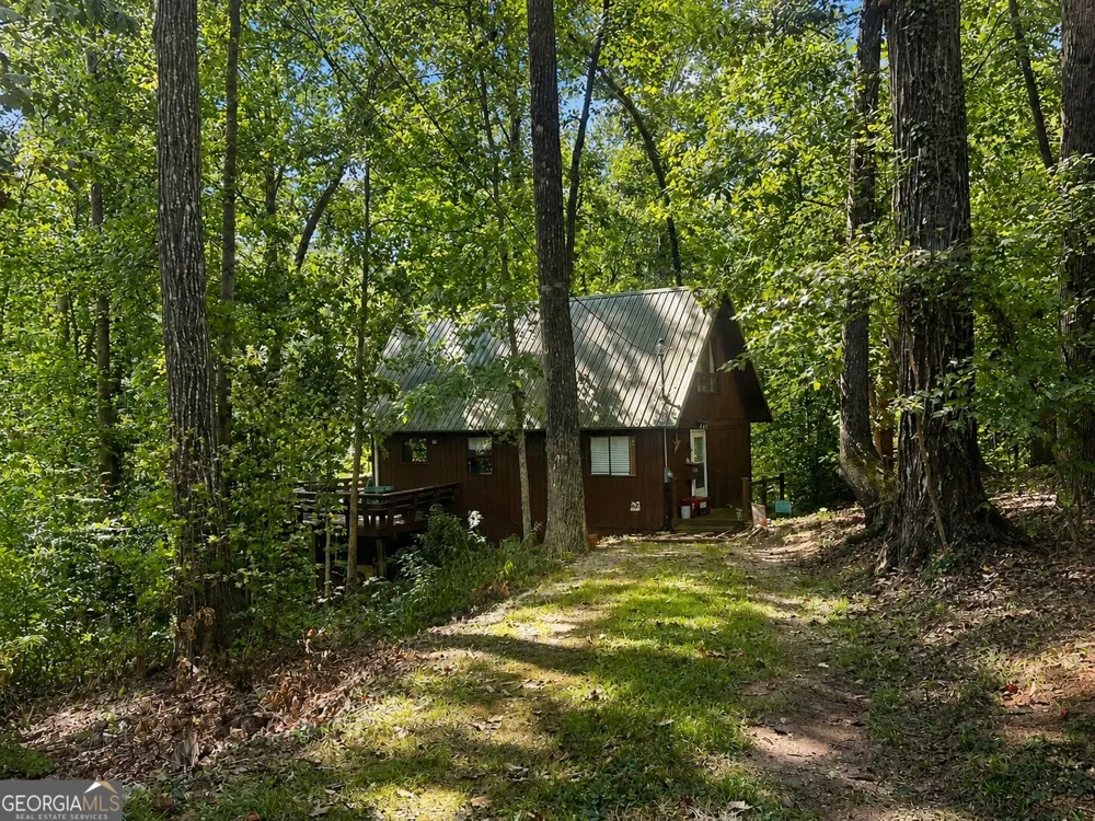 302 Normandy TRL Lavonia, GA 30553