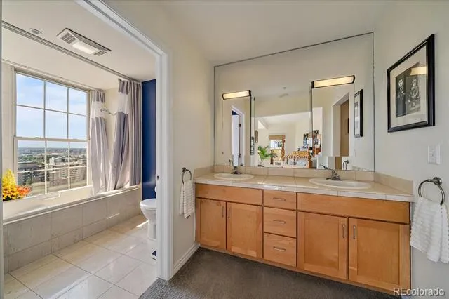 300 W 11th Avenue #18C Denver, CO 80204