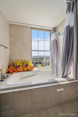 300 W 11th Avenue #18C Denver, CO 80204