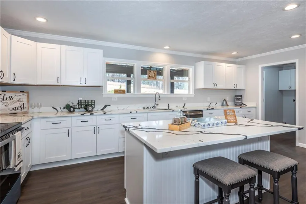 121 Haley Mountain Road Talking Rock, GA 30275