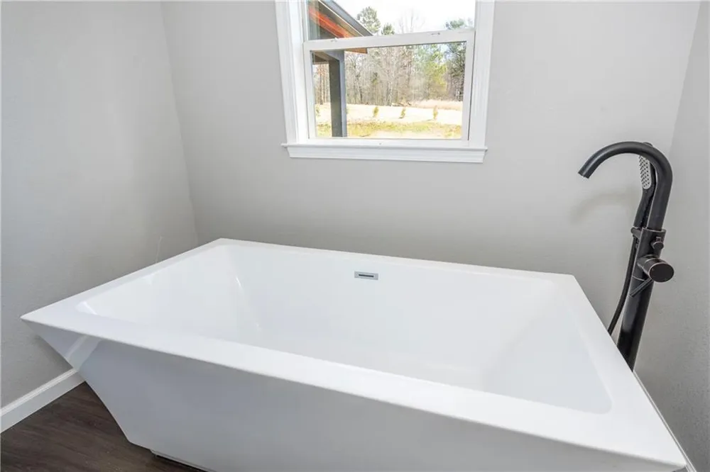 121 Haley Mountain Road Talking Rock, GA 30275