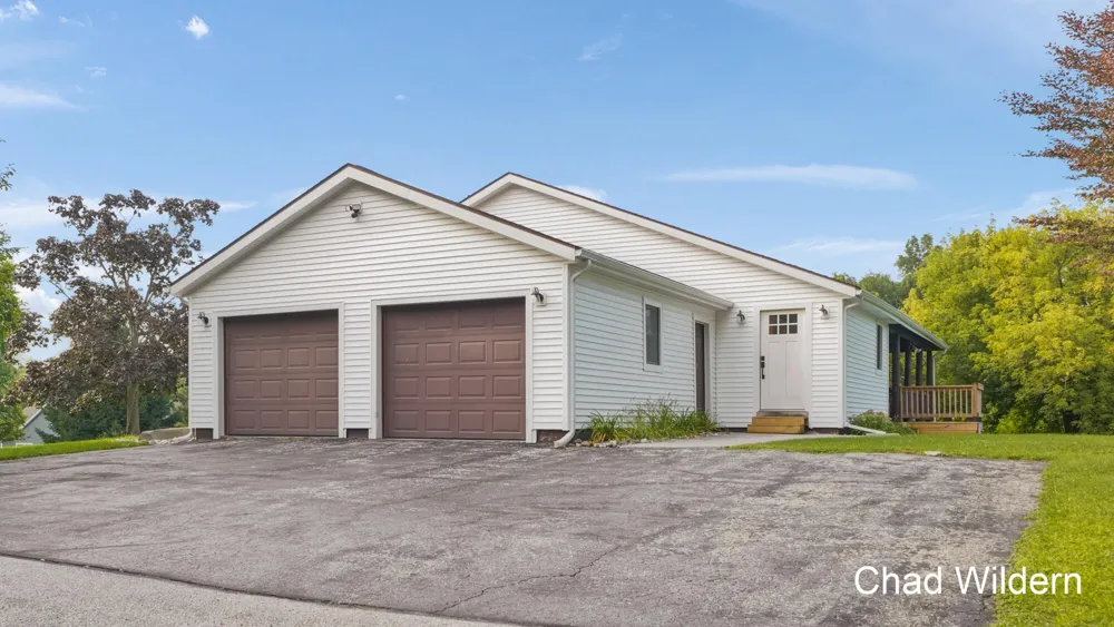 7200 Knapp Street NE Ada, MI 49301