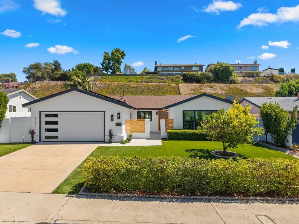 5747 Bounty Street San Diego, CA 92120