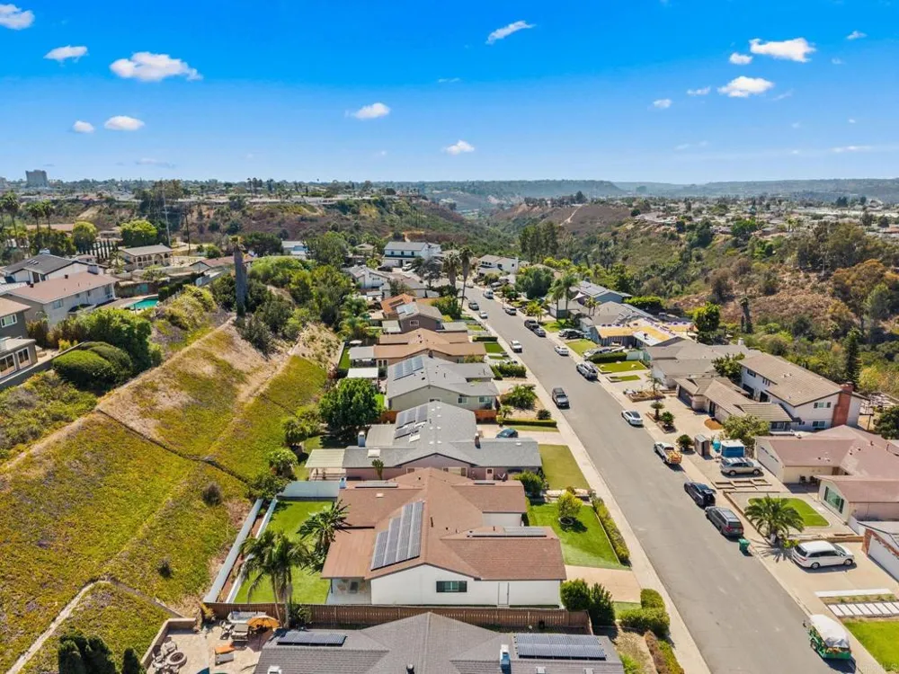 5747 Bounty Street San Diego, CA 92120