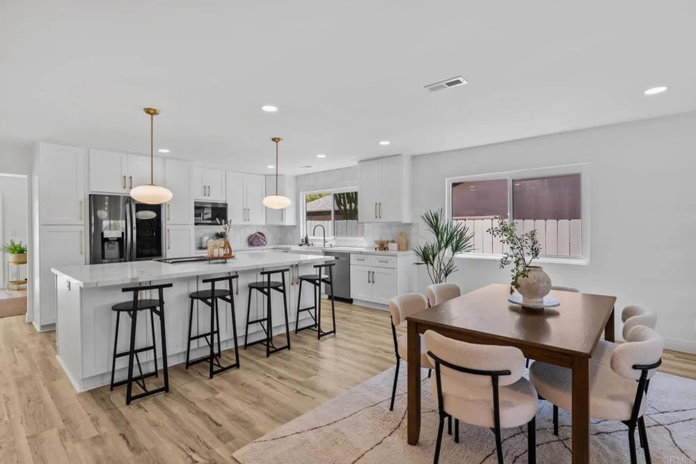 5747 Bounty Street San Diego, CA 92120