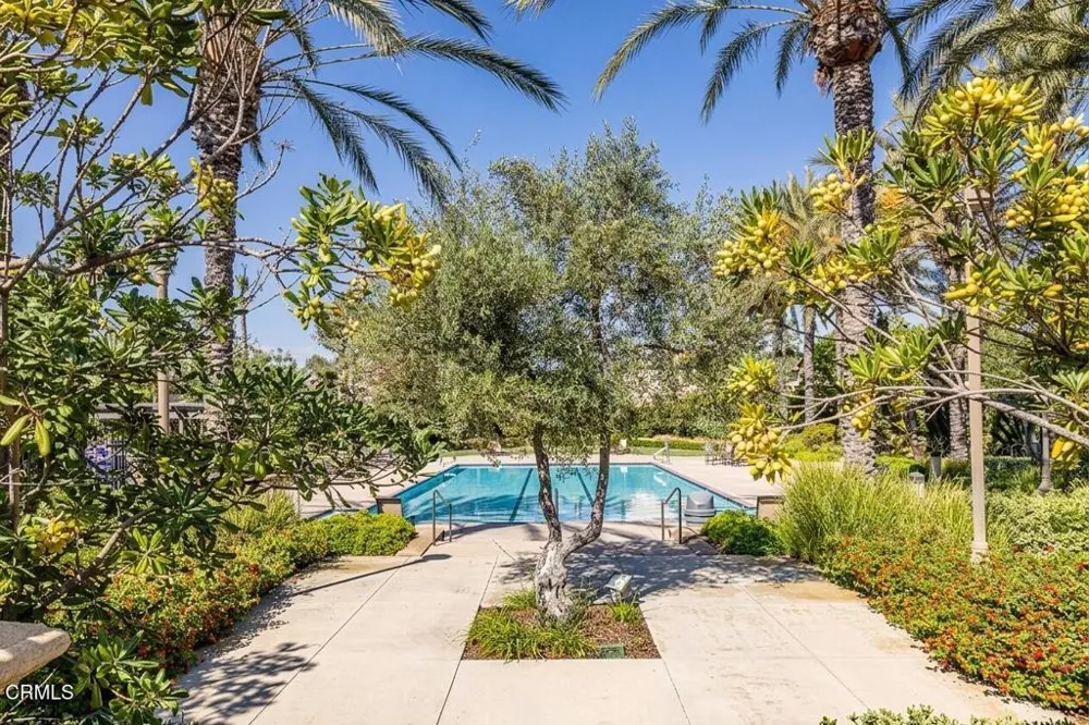 388 Village Commons Boulevard Camarillo, CA 93012