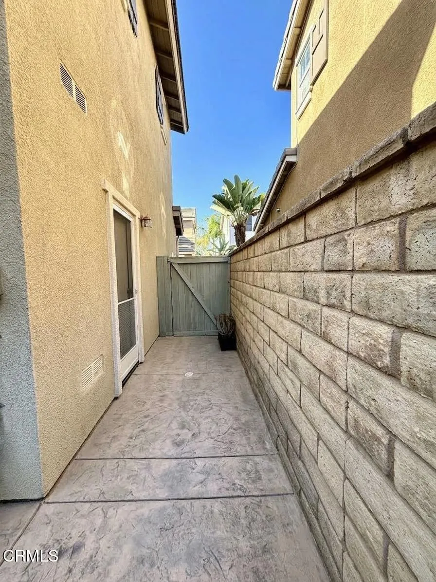 388 Village Commons Boulevard Camarillo, CA 93012