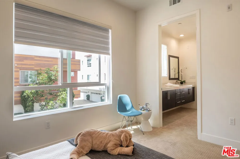 12658 Sandhill Lane #1 Playa Vista, CA 90094