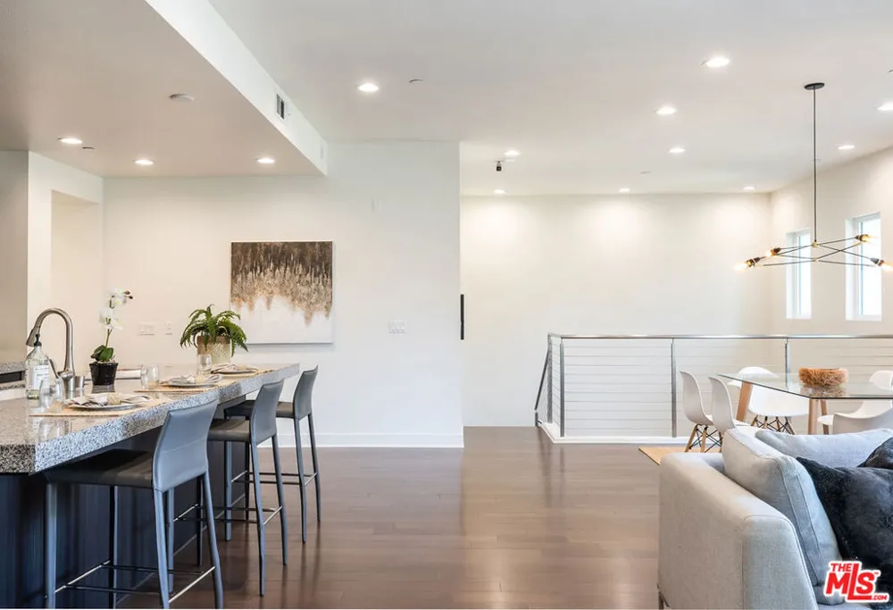 12658 Sandhill Lane #1 Playa Vista, CA 90094