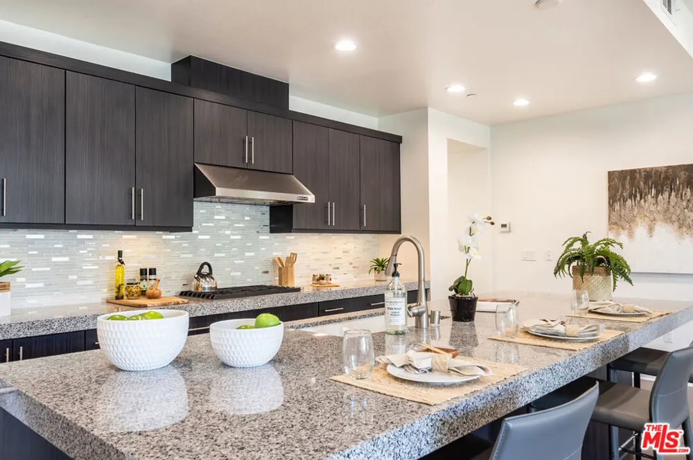 12658 Sandhill Lane #1 Playa Vista, CA 90094