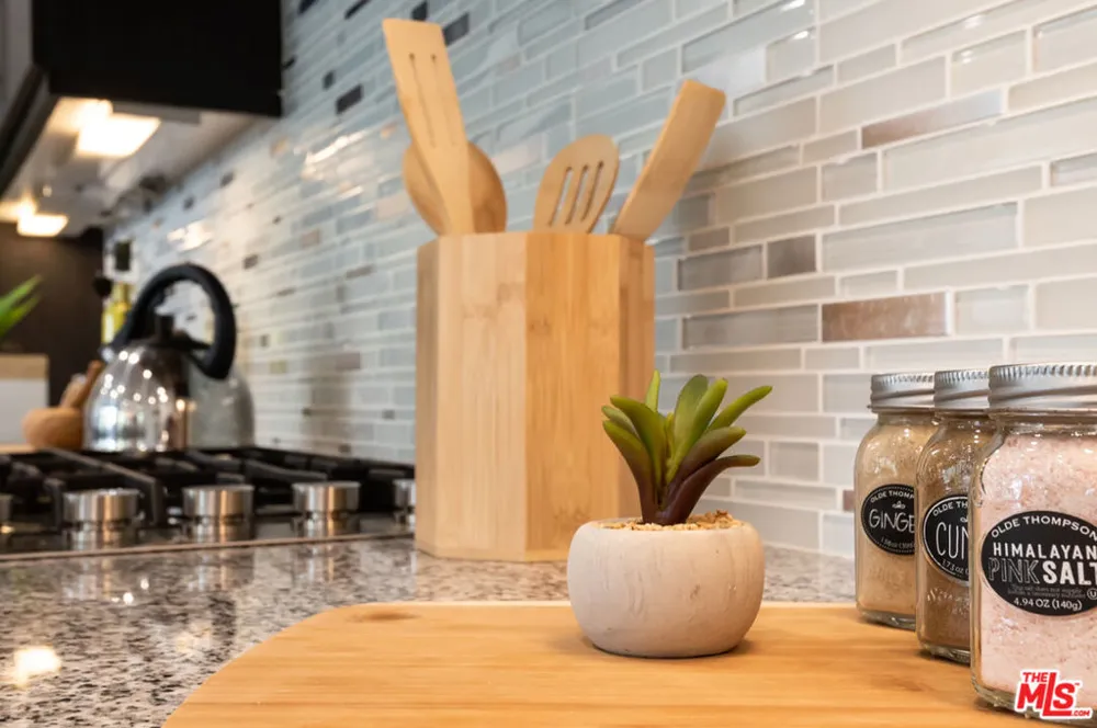12658 Sandhill Lane #1 Playa Vista, CA 90094
